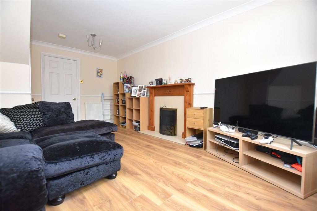 Property photo 2 of 13 Picture No. 06