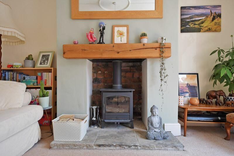 Property photo 3 of 18 Fireplace.Jpg