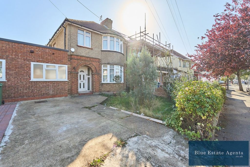 Property photo 2 of 28 Front Elevation