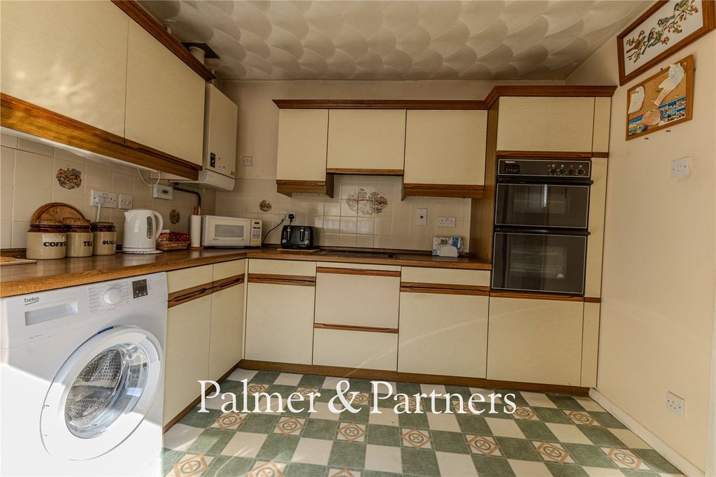 Property photo 3 of 17 Picture No. 05