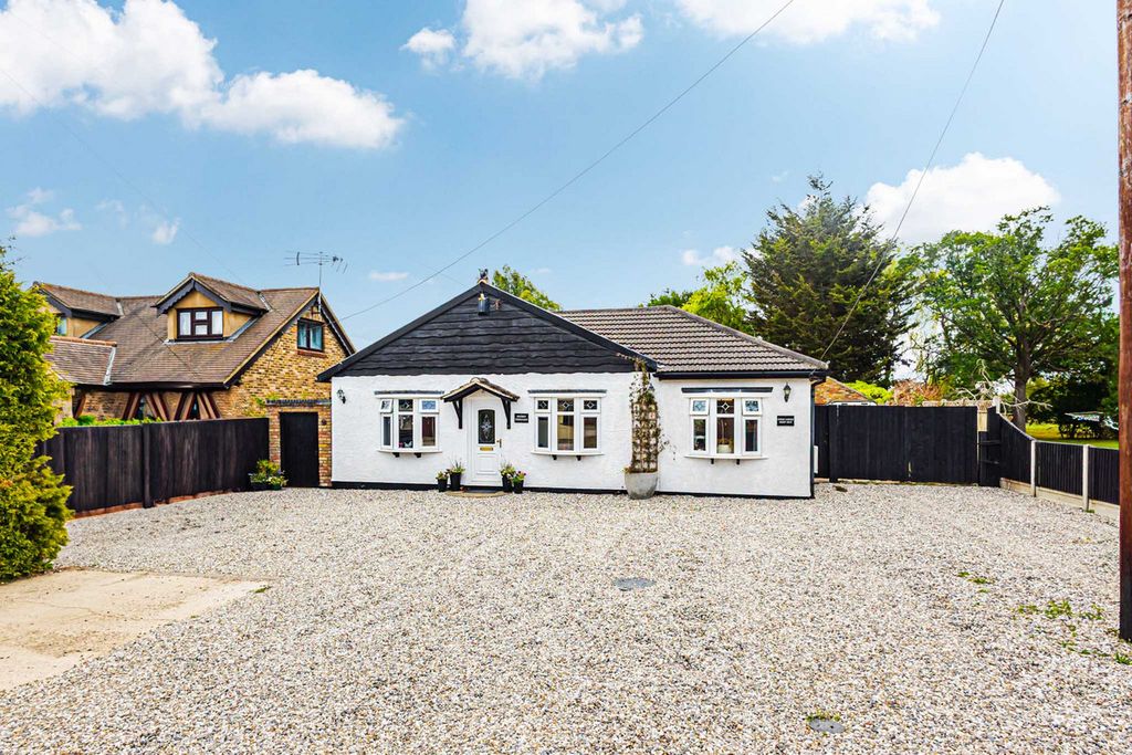 Property photo 1 of 47
