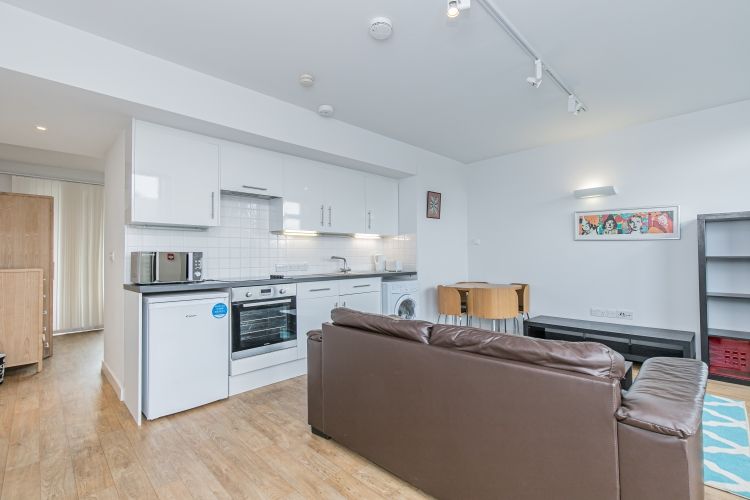 Property photo 3 of 9 138309