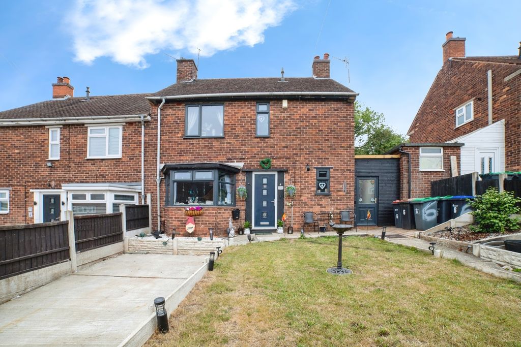 Property photo 1 of 17 Front