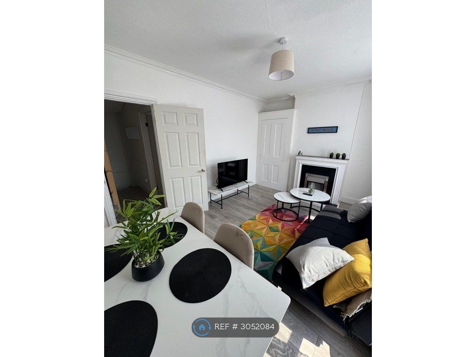 Property photo 1 of 25