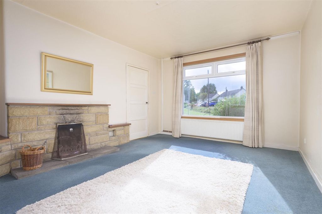 Property photo 3 of 18 S003.Jpg