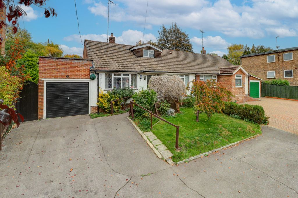 Property photo 1 of 12 Picture No. 17