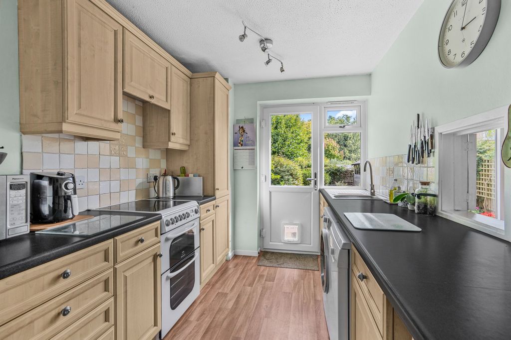 Property photo 2 of 14