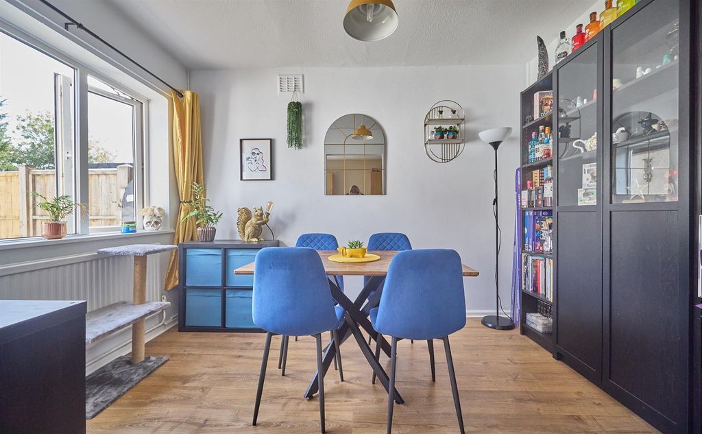Property photo 3 of 13 Dining Room