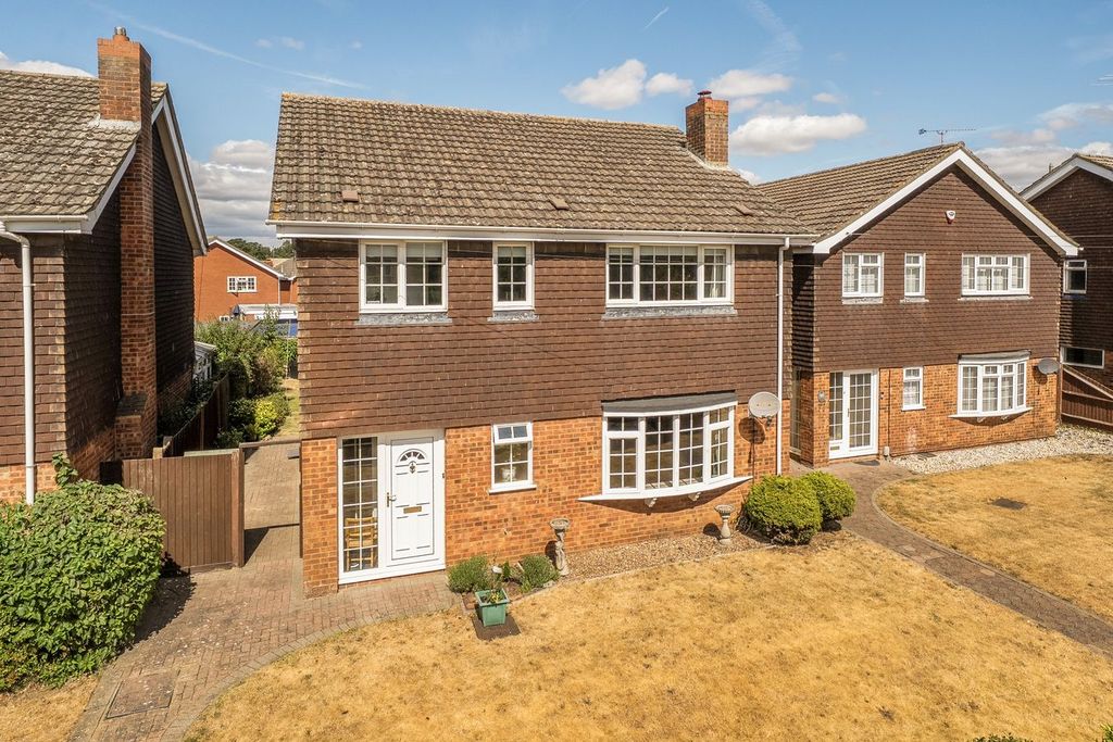 Property photo 1 of 19