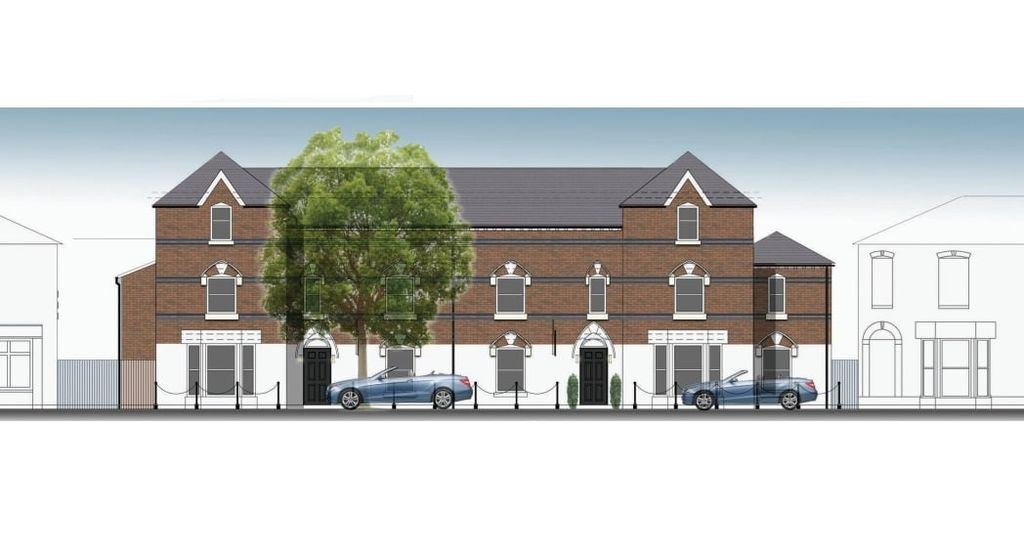 Property photo 3 of 8