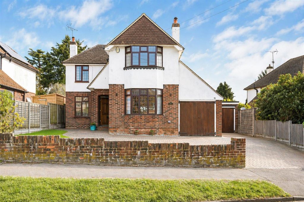 Property photo 1 of 29