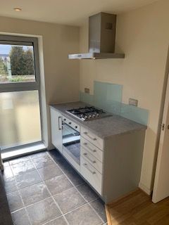 Property photo 3 of 6 Gallery