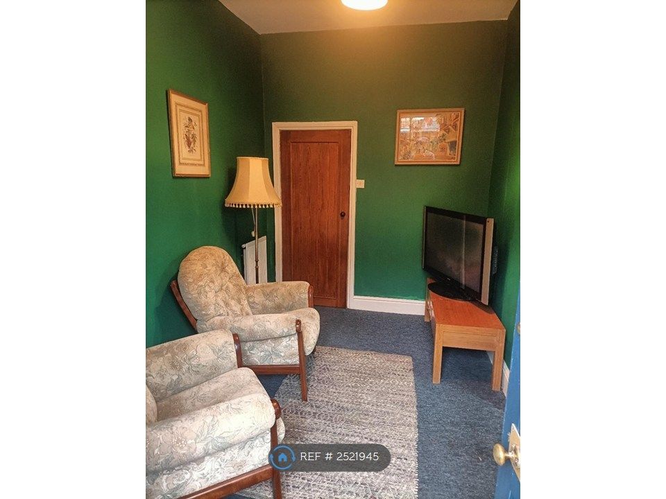 Property photo 1 of 4