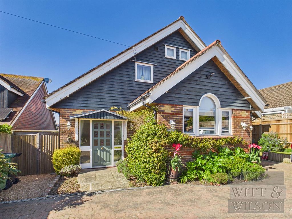 Property photo 1 of 35