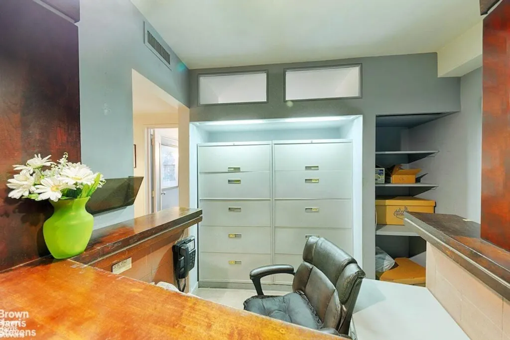 Property photo 2 of 9 <Alttext/>