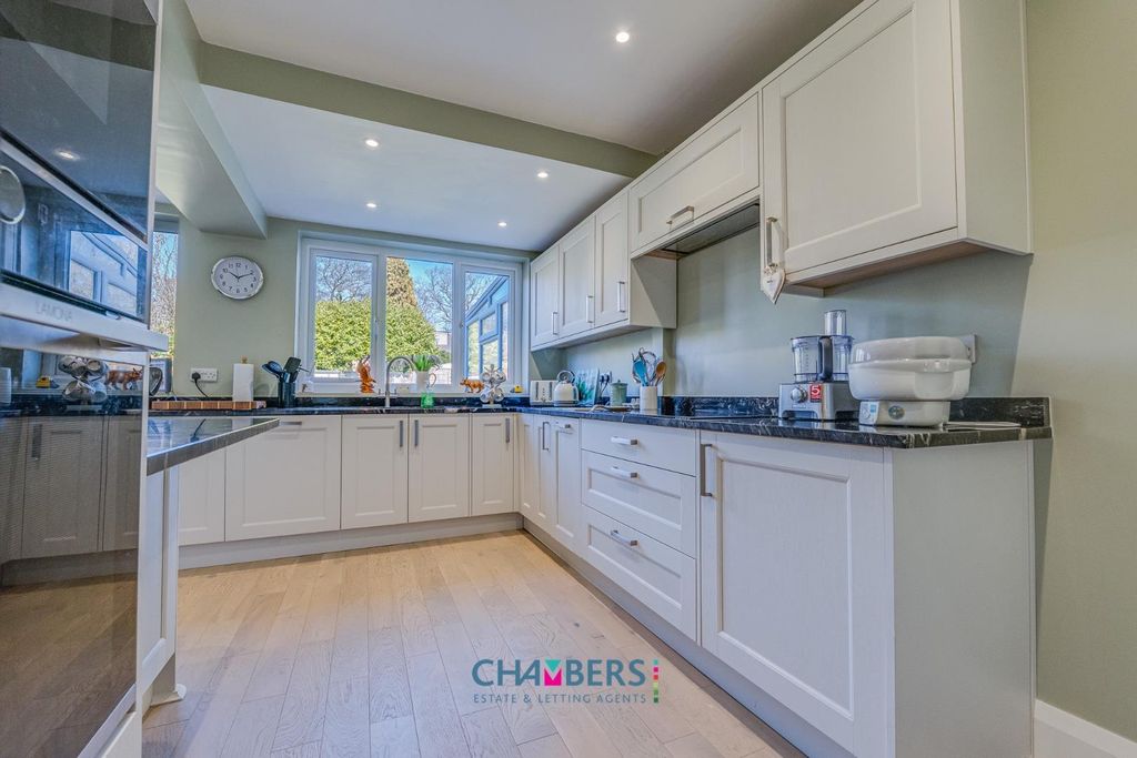 Property photo 3 of 41 Kitchen