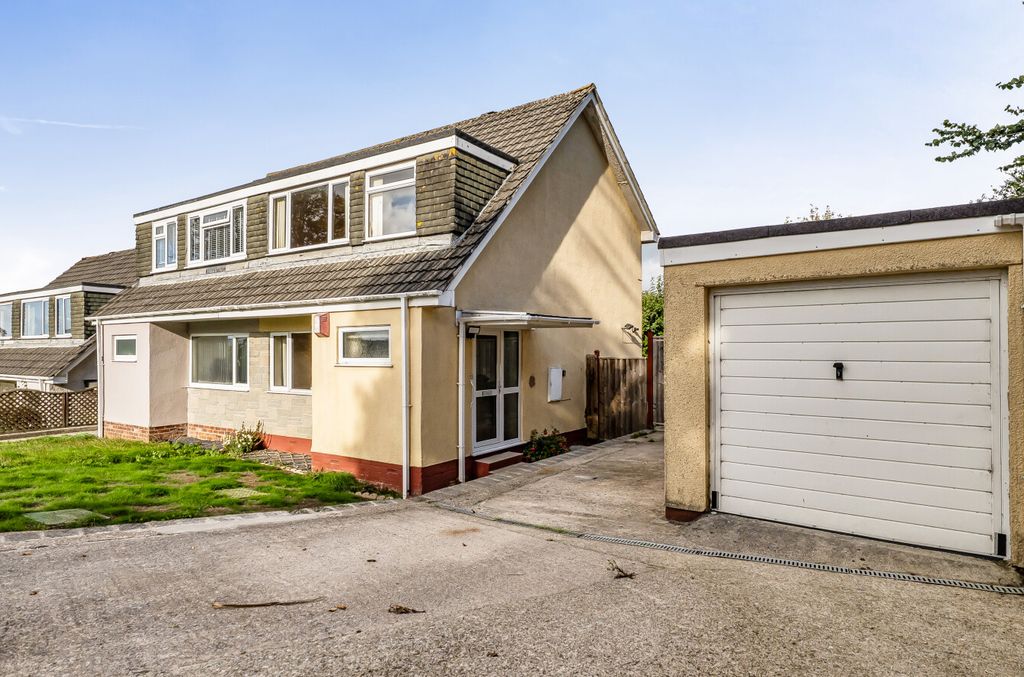 Property photo 1 of 17 1523356 (12)