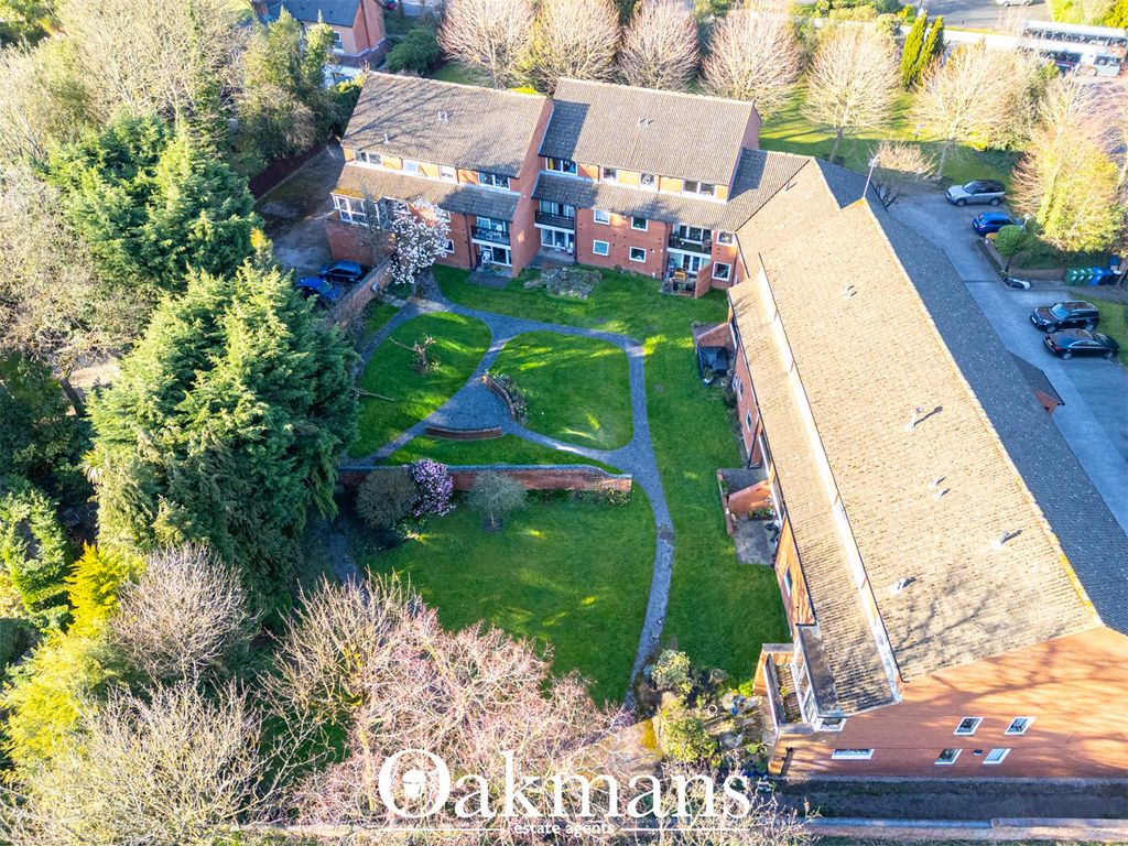 Property photo 2 of 36 Picture No. 31