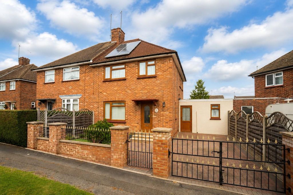 Property photo 1 of 10