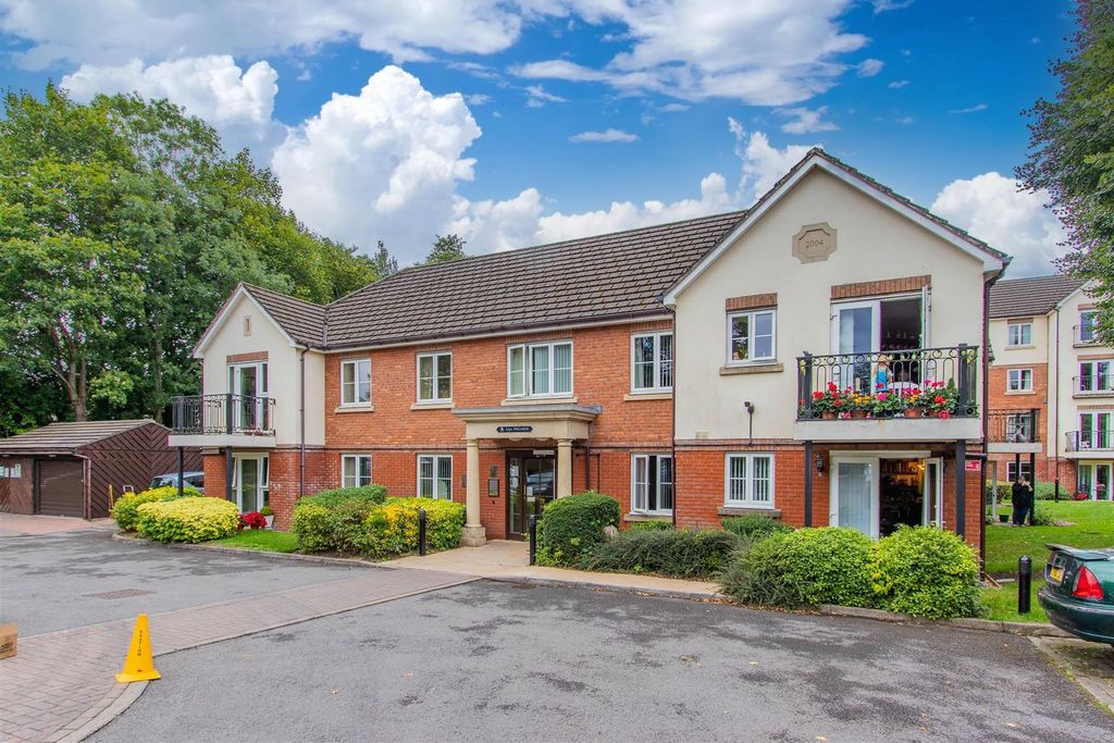 Property photo 1 of 9 Llys Pegasus.Jpg