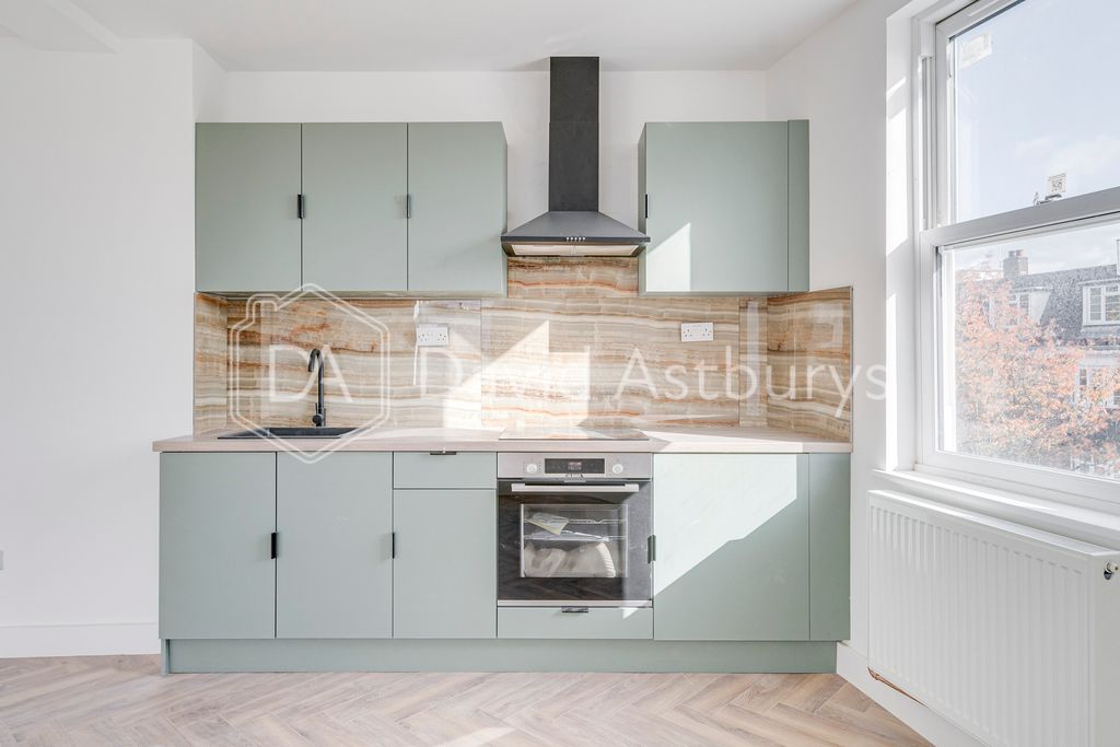 Property photo 3 of 7 Ndb08953_Enfused-Edit