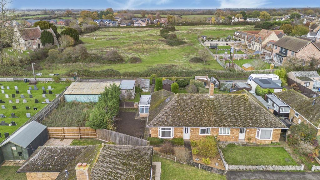 Property photo 1 of 30 6_67402.Jpg