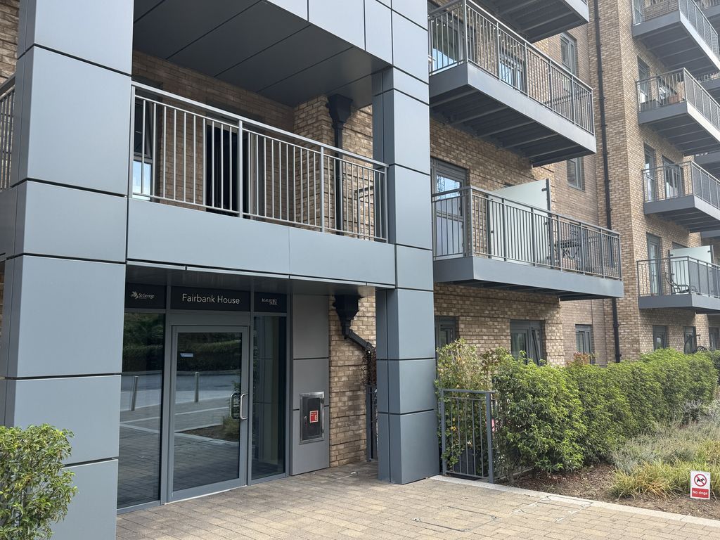 Property photo 1 of 20