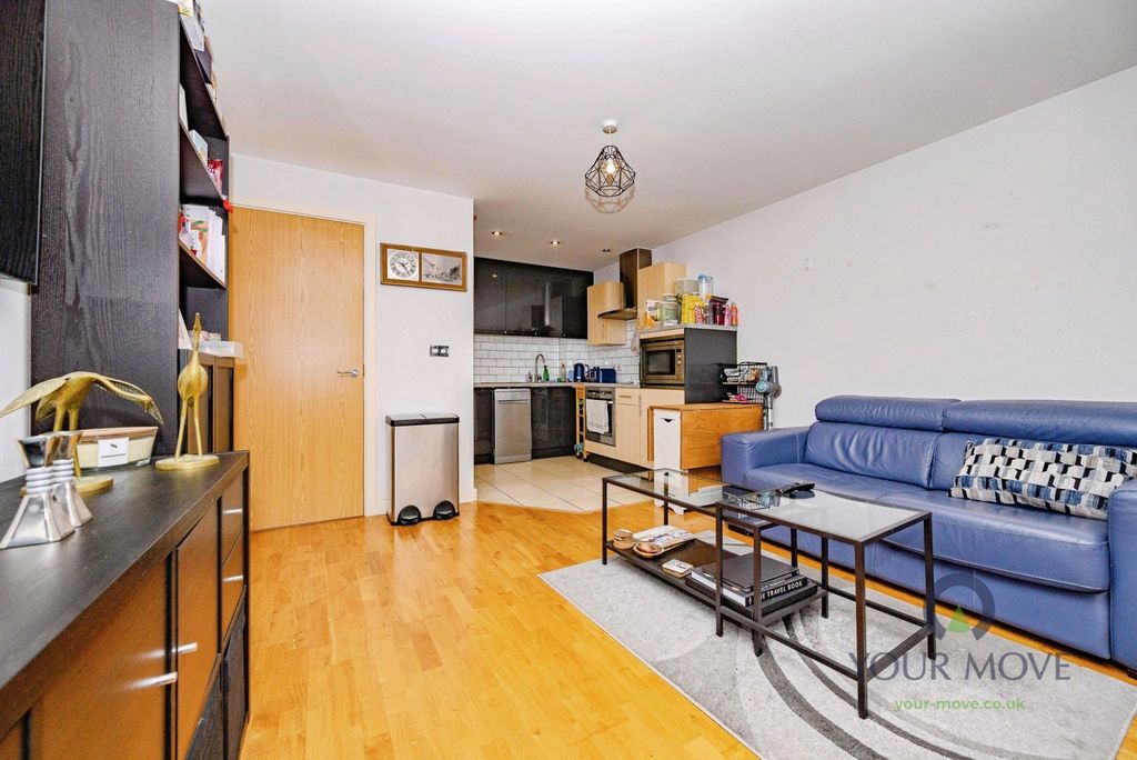 Property photo 1 of 12 Pbox-Img.Jpg