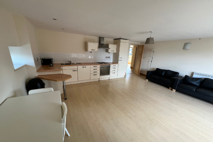 Property photo 3 of 7