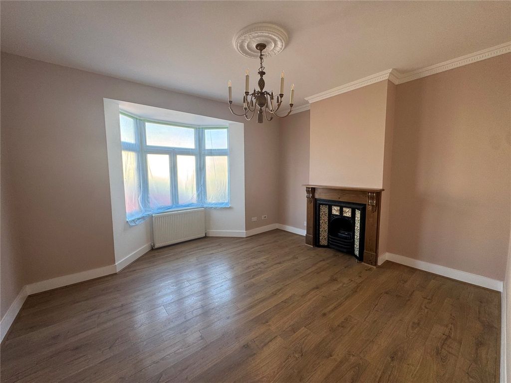 Property photo 2 of 12 Picture No. 02