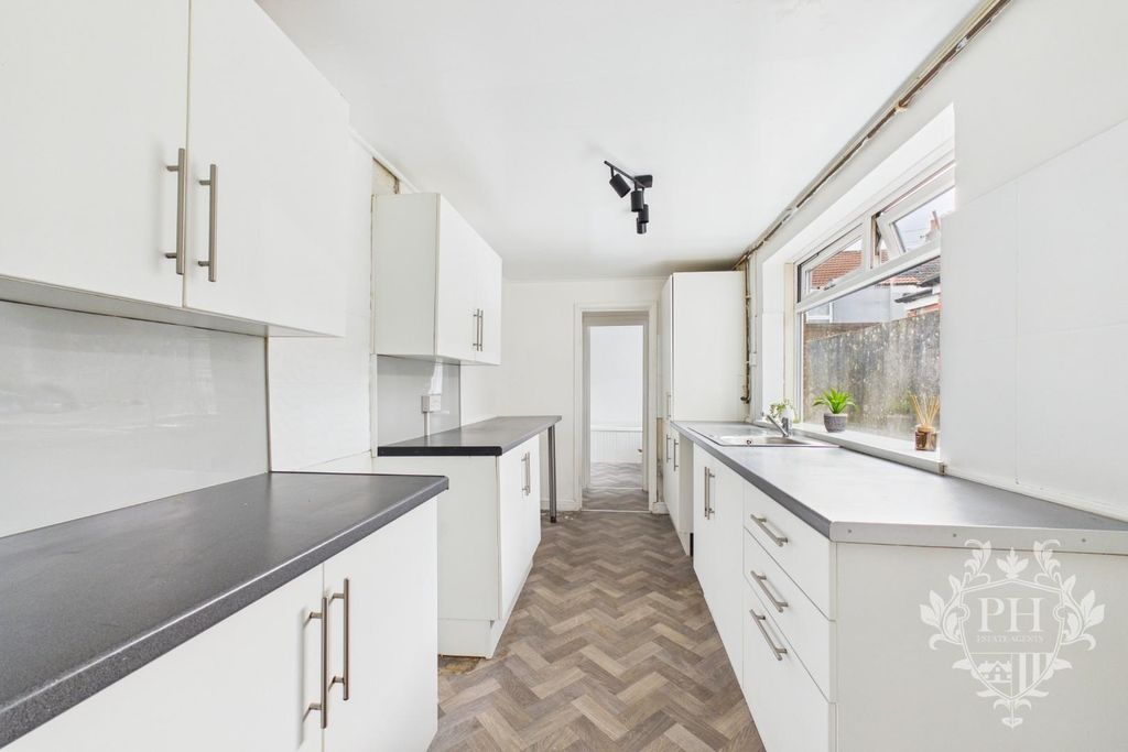 Property photo 2 of 10 7A94F8Fcb0F749B4A20E95F6d7B8608A_100_Cam02002G0-Pr