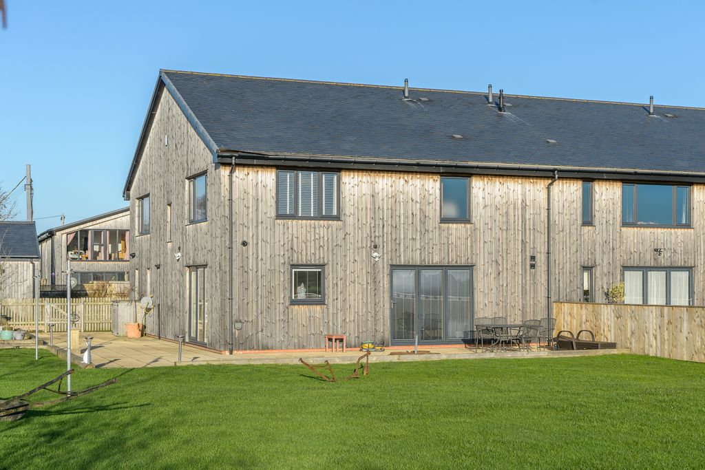 Property photo 1 of 32 Photo 1