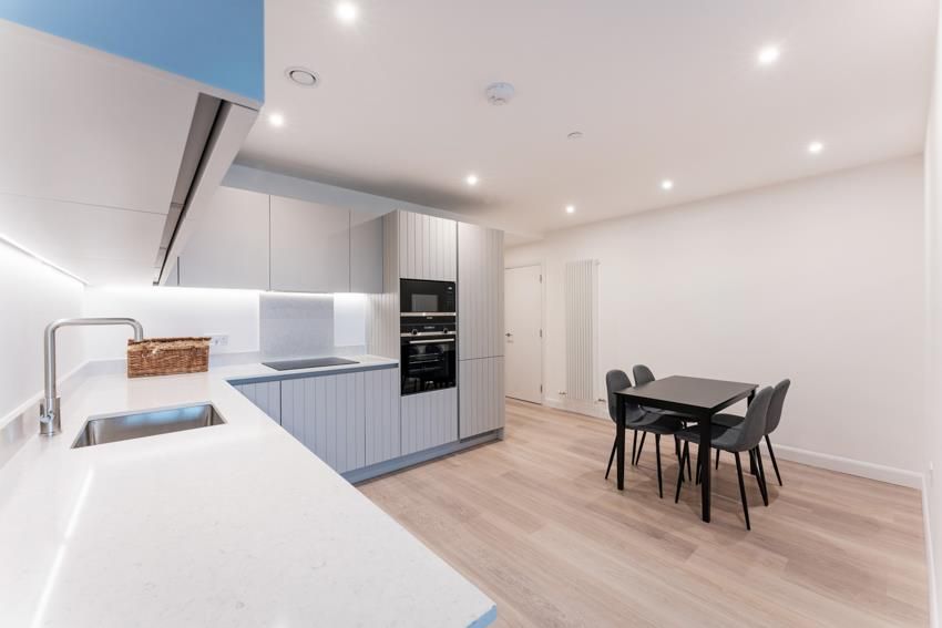 Property photo 2 of 14 Image