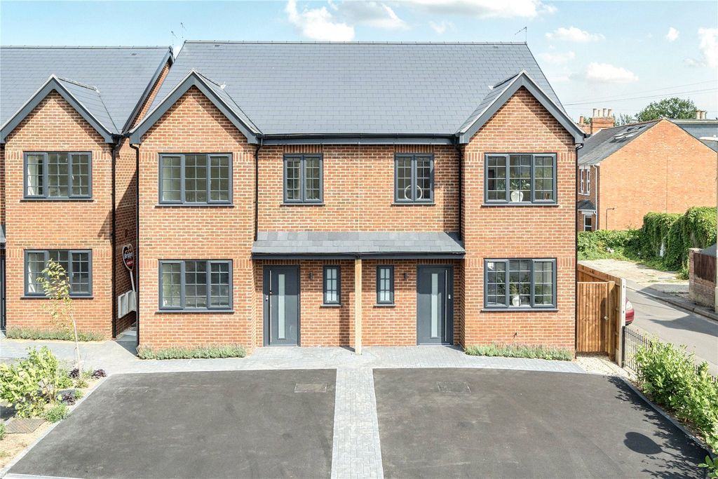 Property photo 1 of 15 Picture No. 04