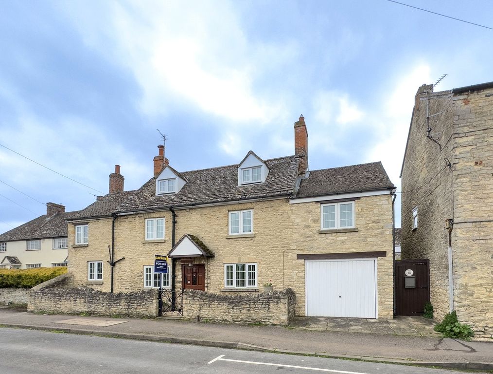 Property photo 1 of 41 Front External