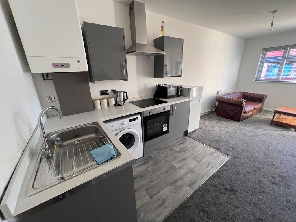 Property photo 1 of 3