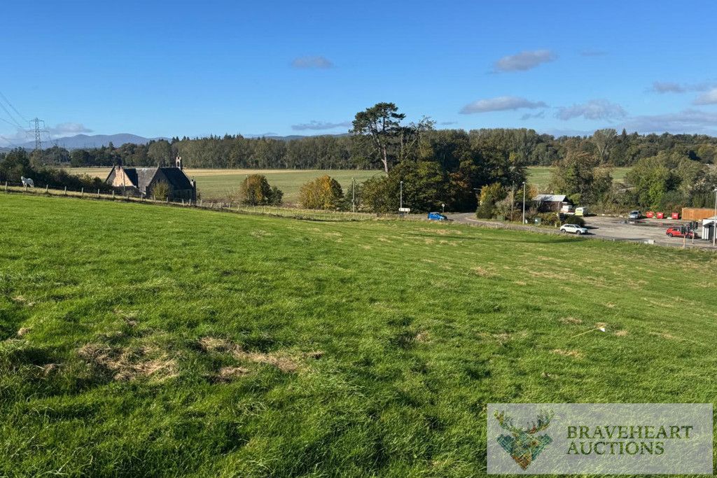 Property photo 1 of 18 Photo 16