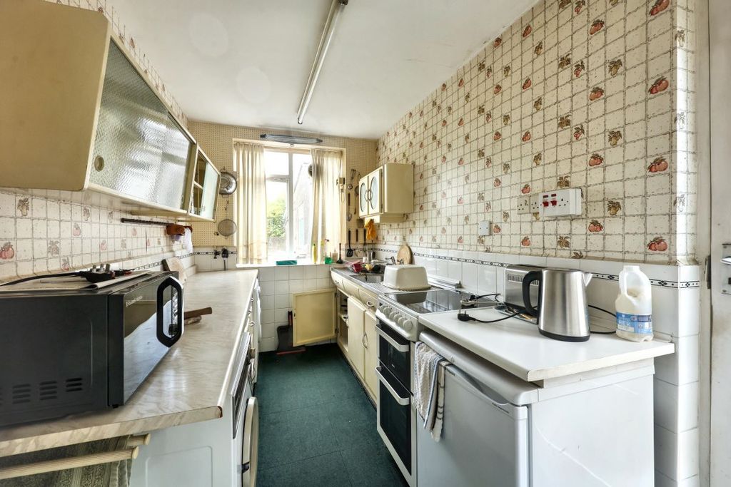 Property photo 3 of 15