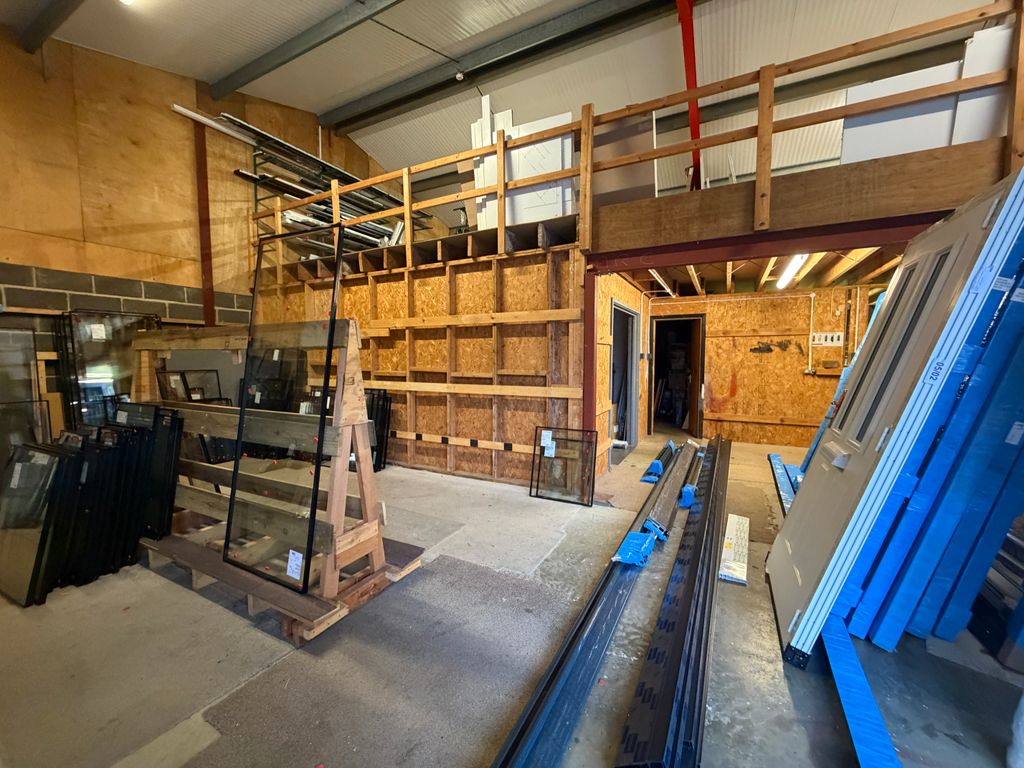 Property photo 3 of 3