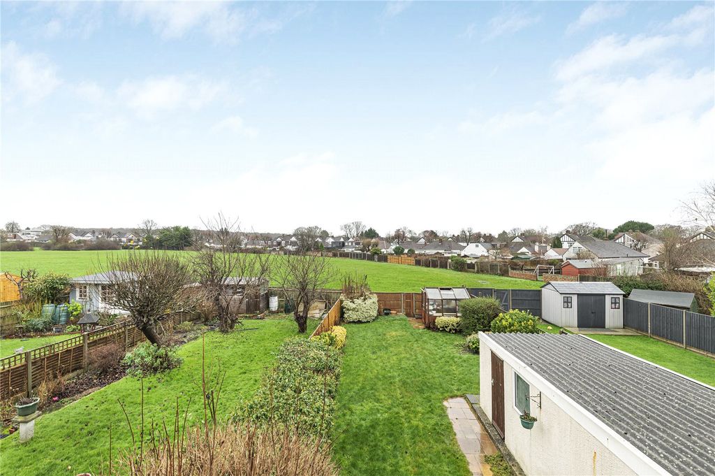 Property photo 3 of 19 Picture No. 10