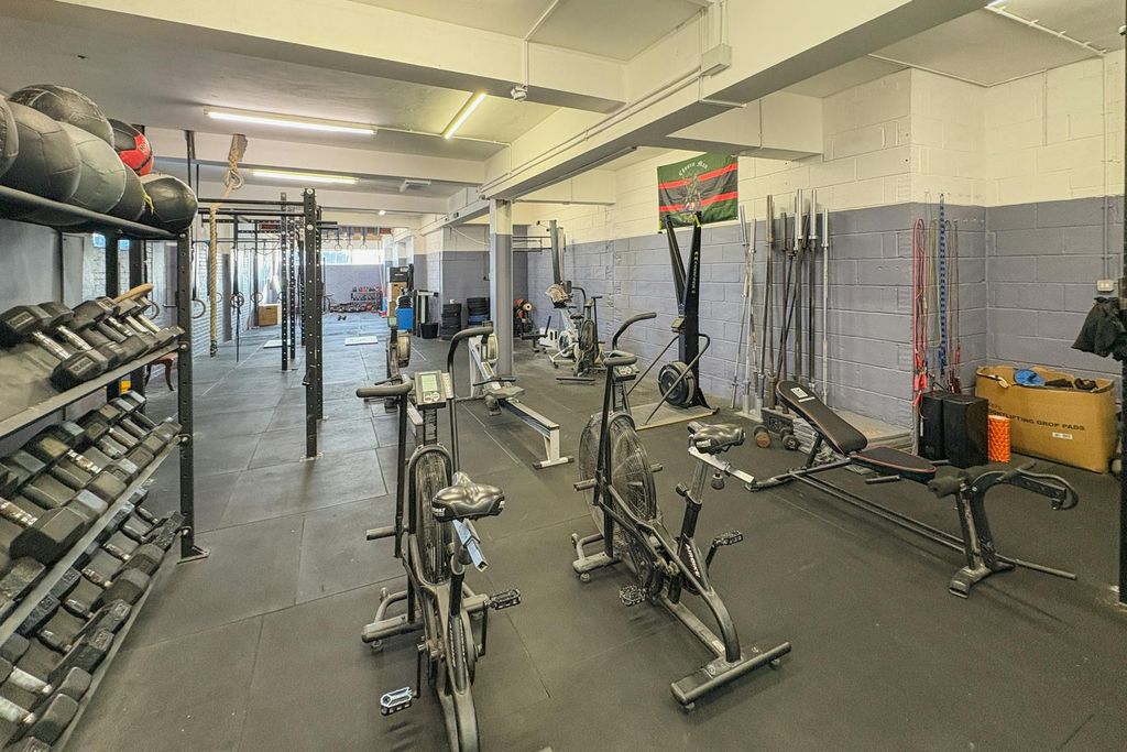 Property photo 2 of 6 1.Jpg