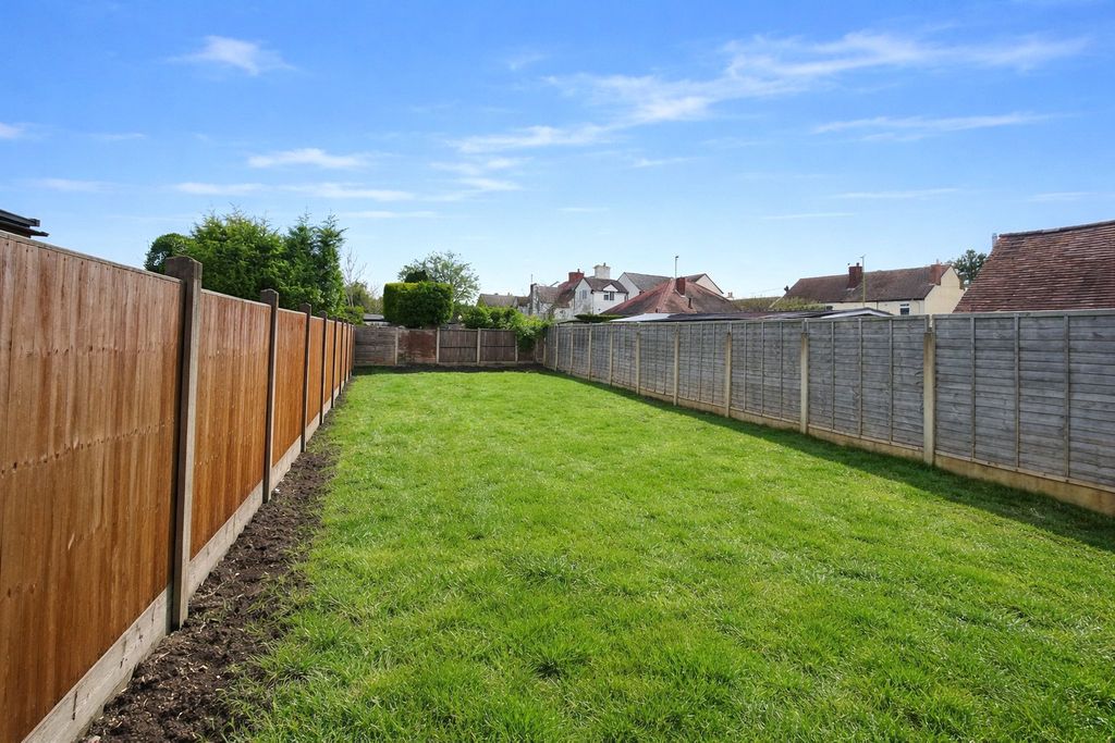 Property photo 2 of 21 Rear Garden