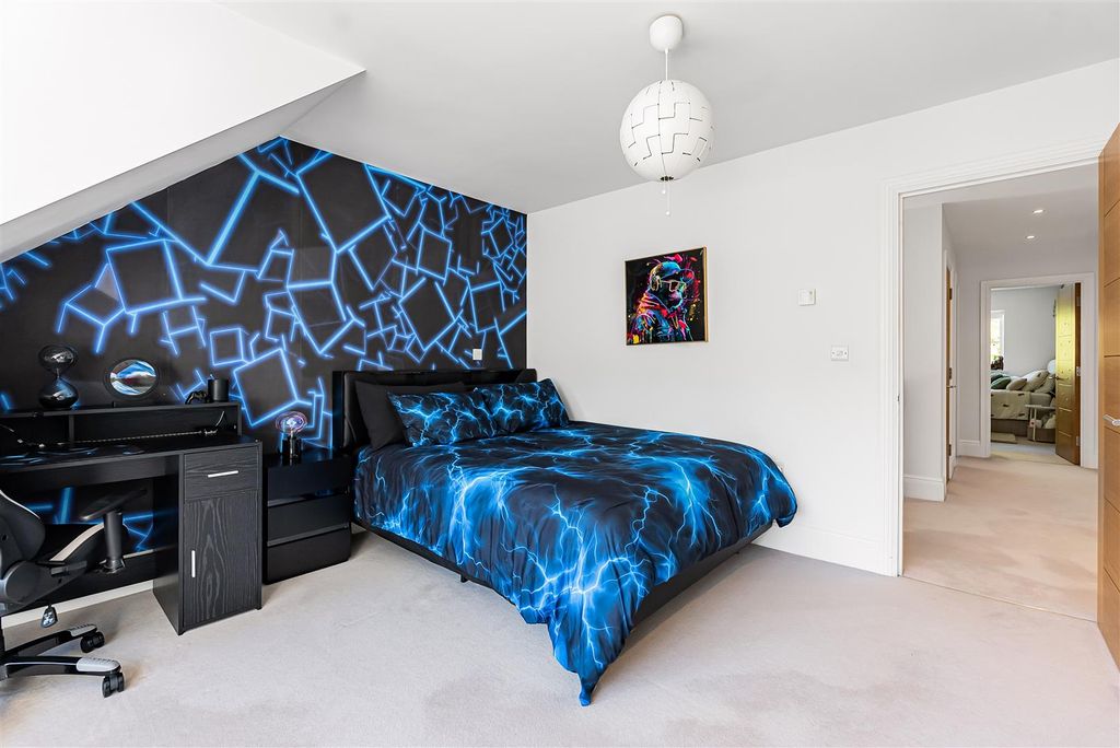 Additional image 27 of 4 bed detached house for saleBullocks Lane, Hertford SG13