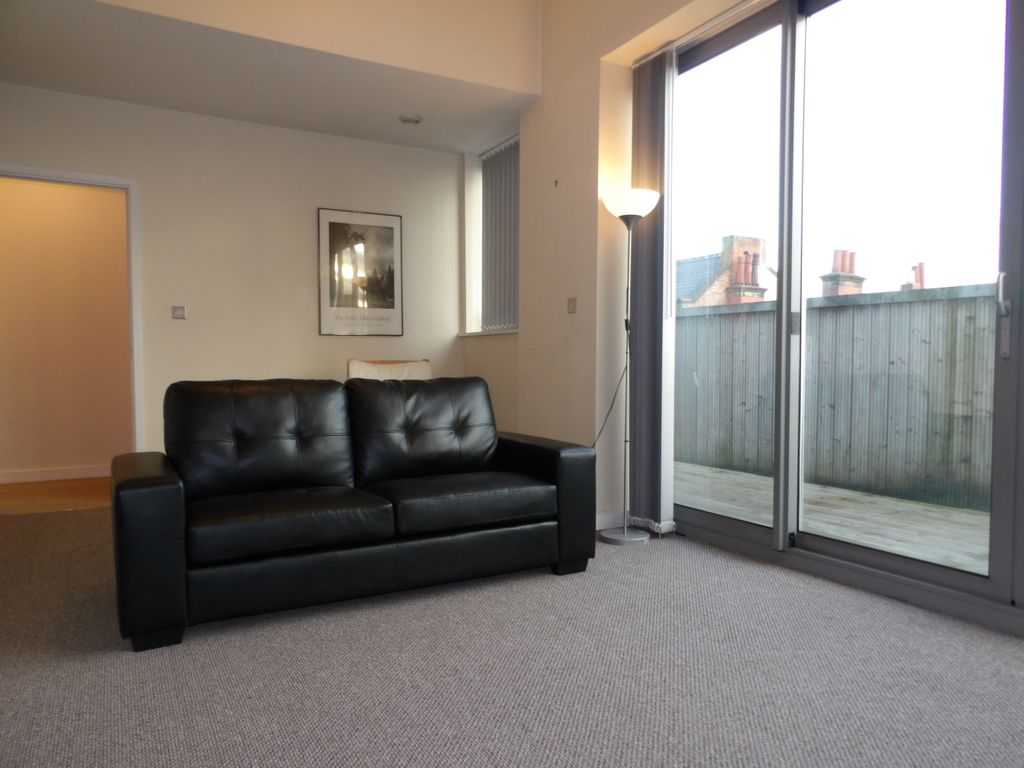 Property photo 2 of 6 Living Area