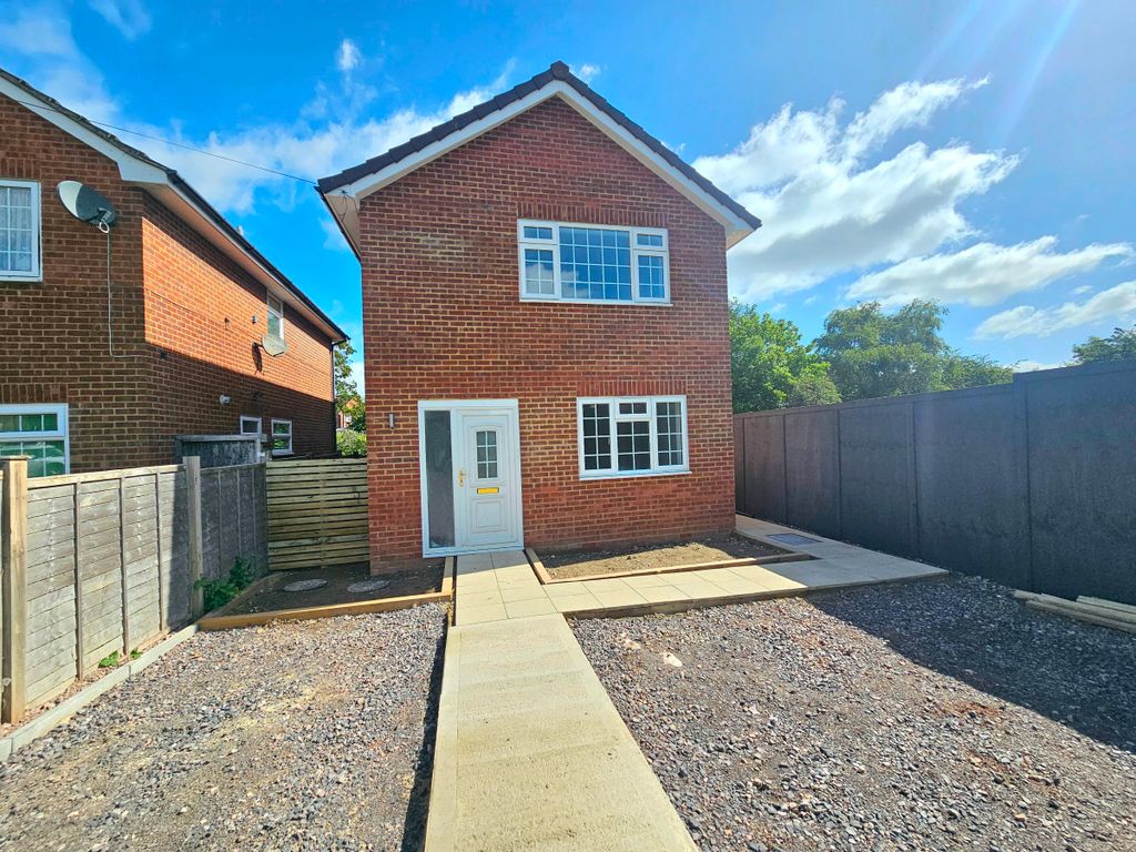 Property photo 2 of 7