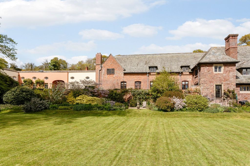 Property photo 1 of 23 The Limes