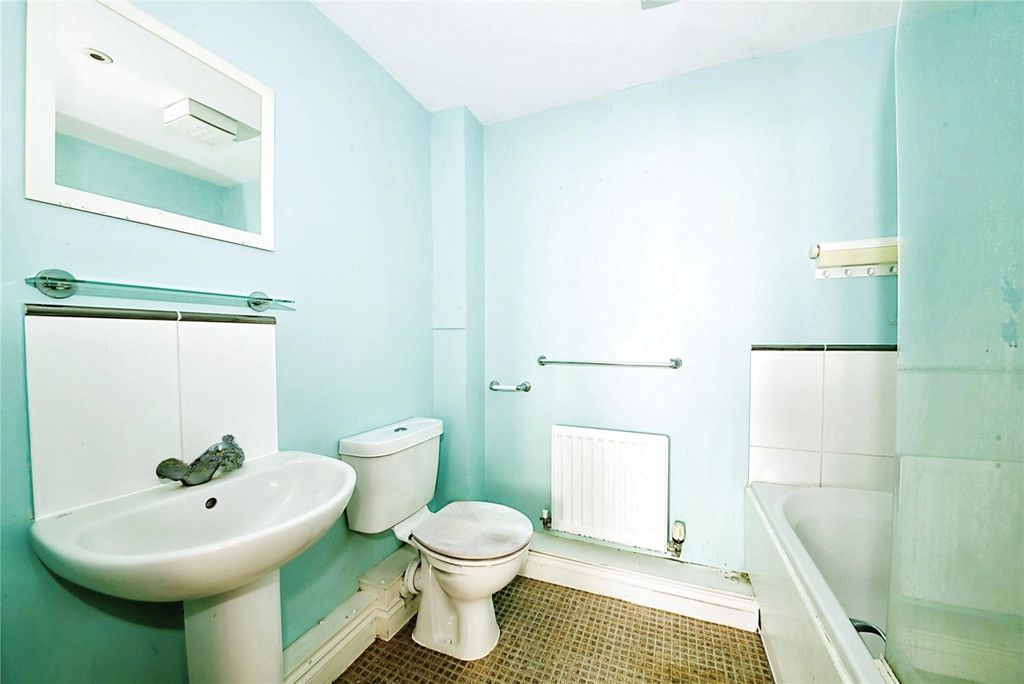 Property photo 2 of 6 Picture No. 04