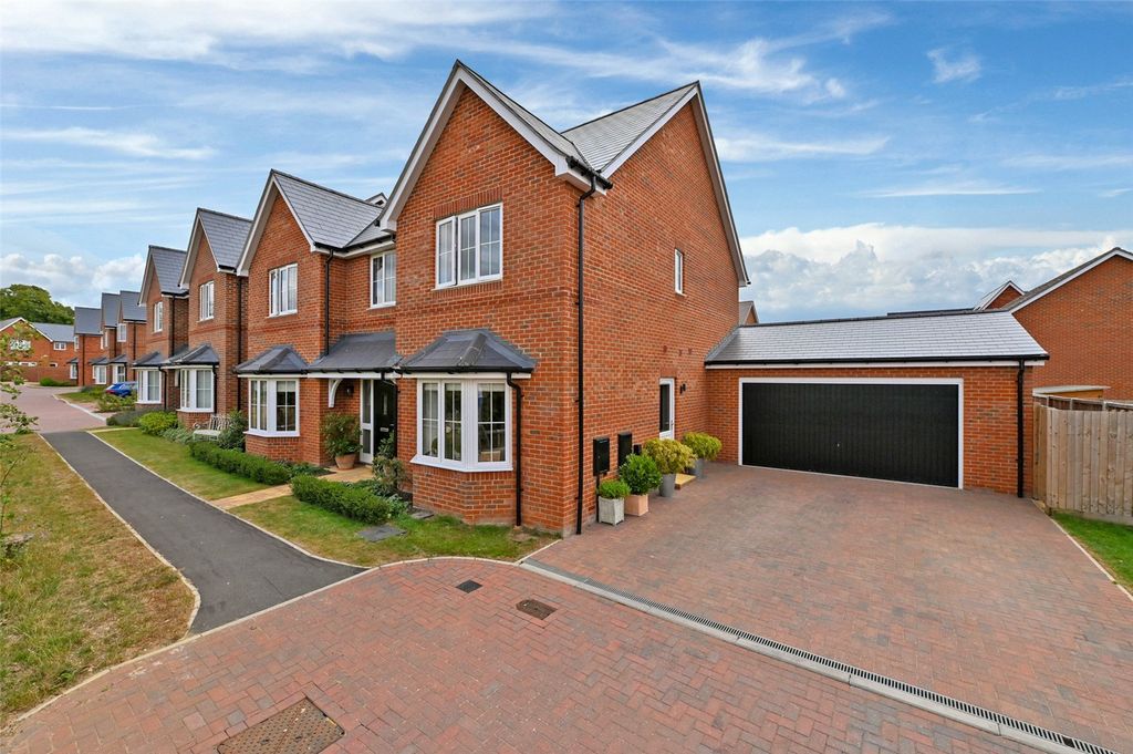 Property photo 1 of 15 Picture No. 02