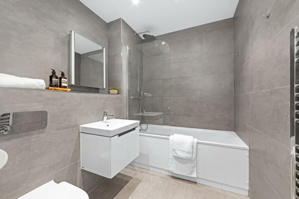 Property photo 3 of 3