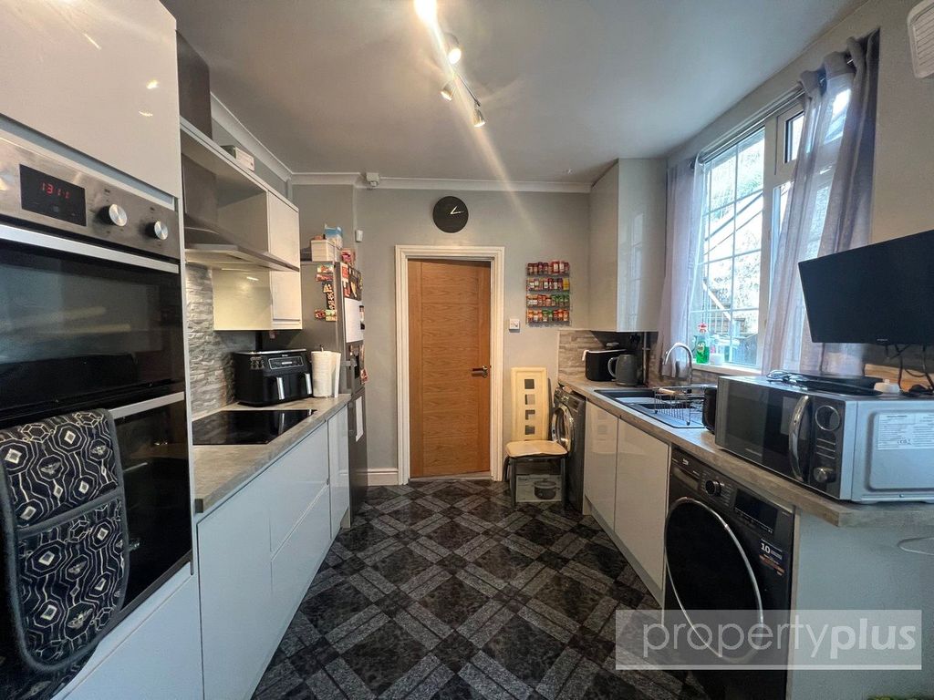 Property photo 3 of 15 Picture No. 15